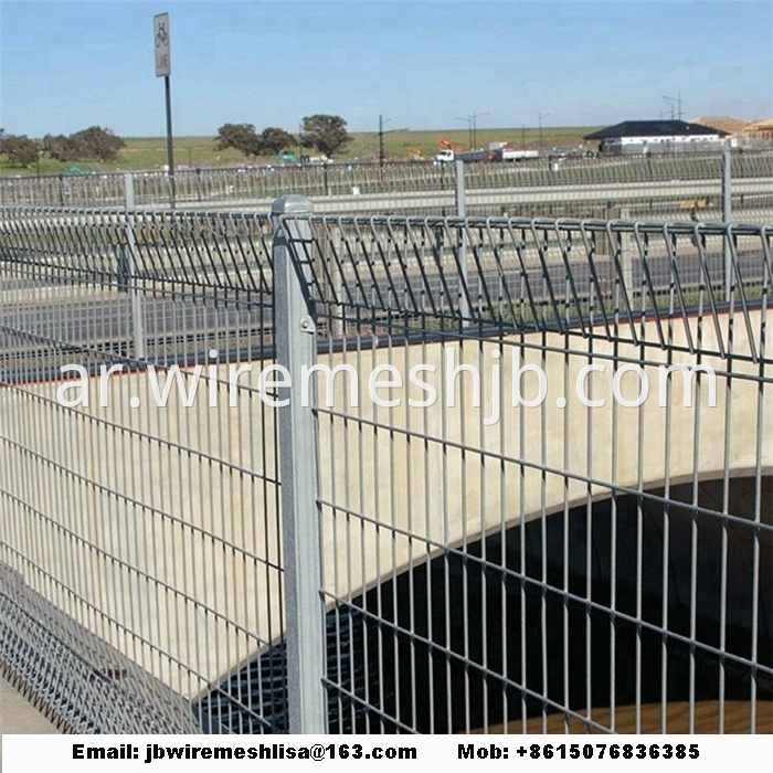 Welded Wire Mesh Panel Of Rolltop Fence